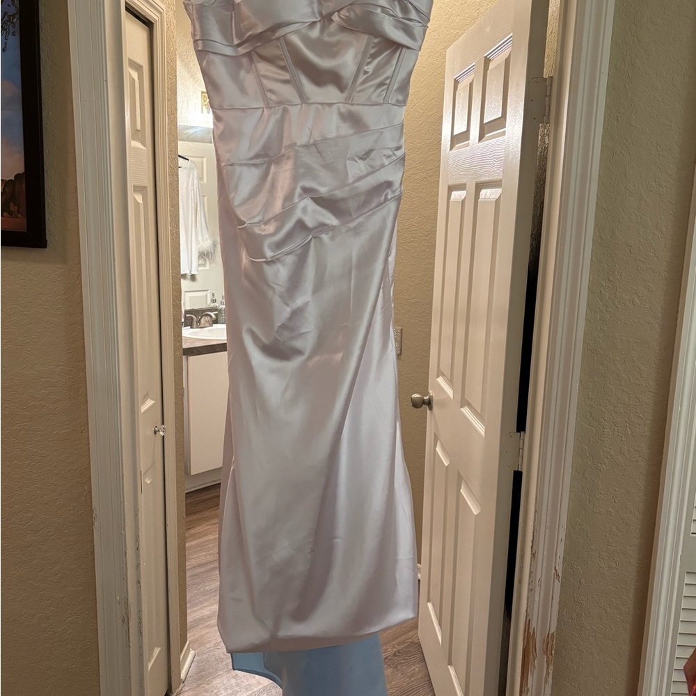 Elegant White Wedding Dress